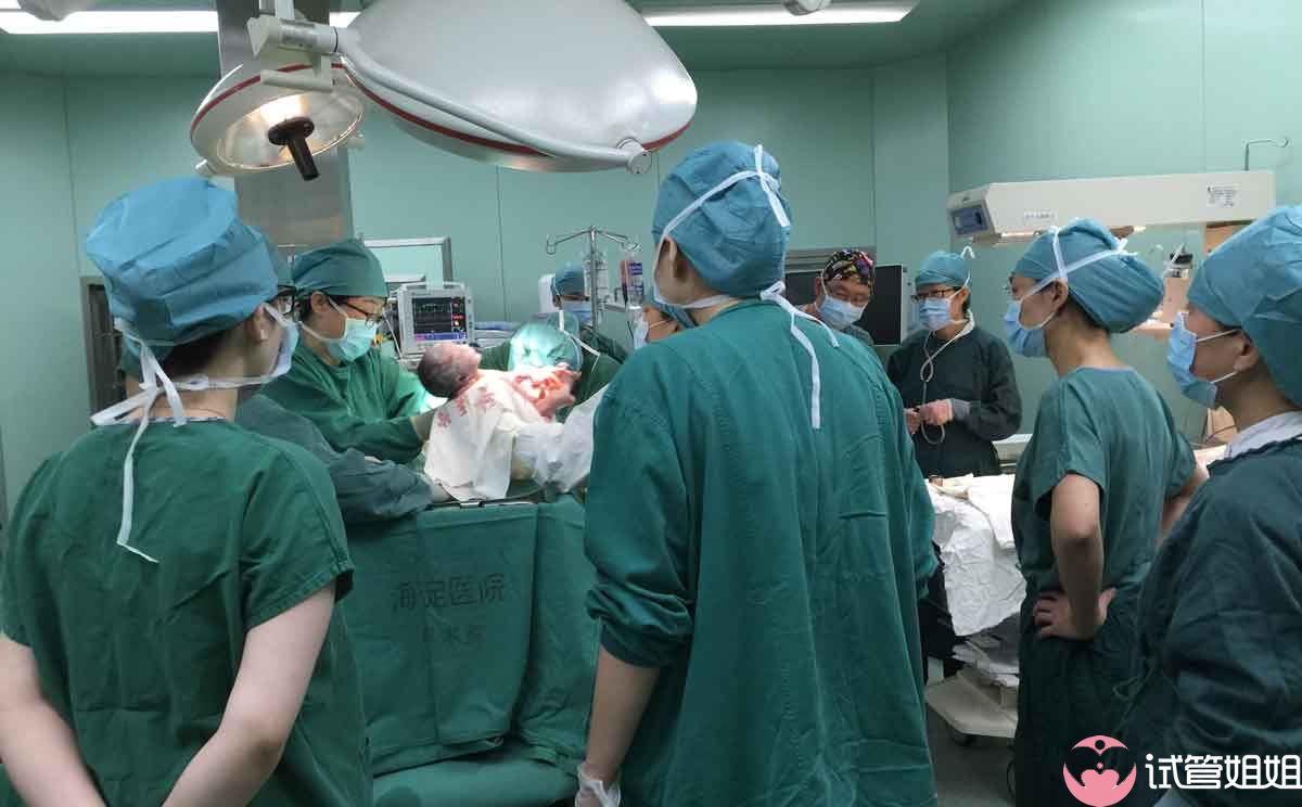 在南京医院做三代试管婴儿的费用一般是如何收取的